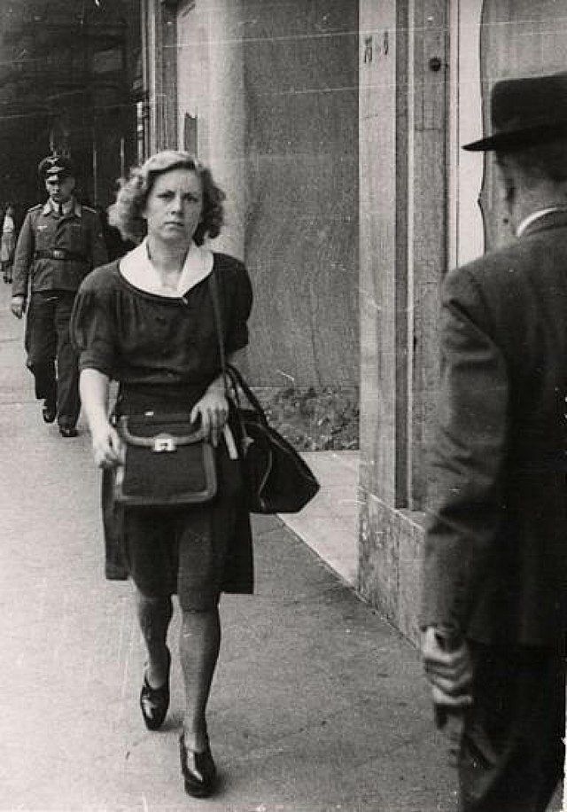 Andrée Geulen in Brussel (Mei 1944)